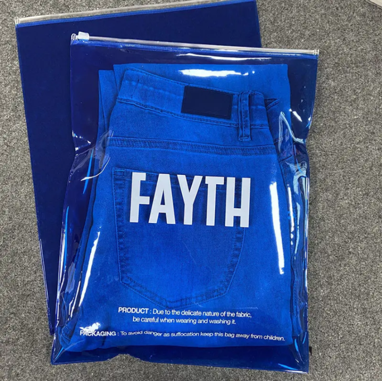 客製透明藍色 PVC 滑扣袋 — 適用各類服飾包裝